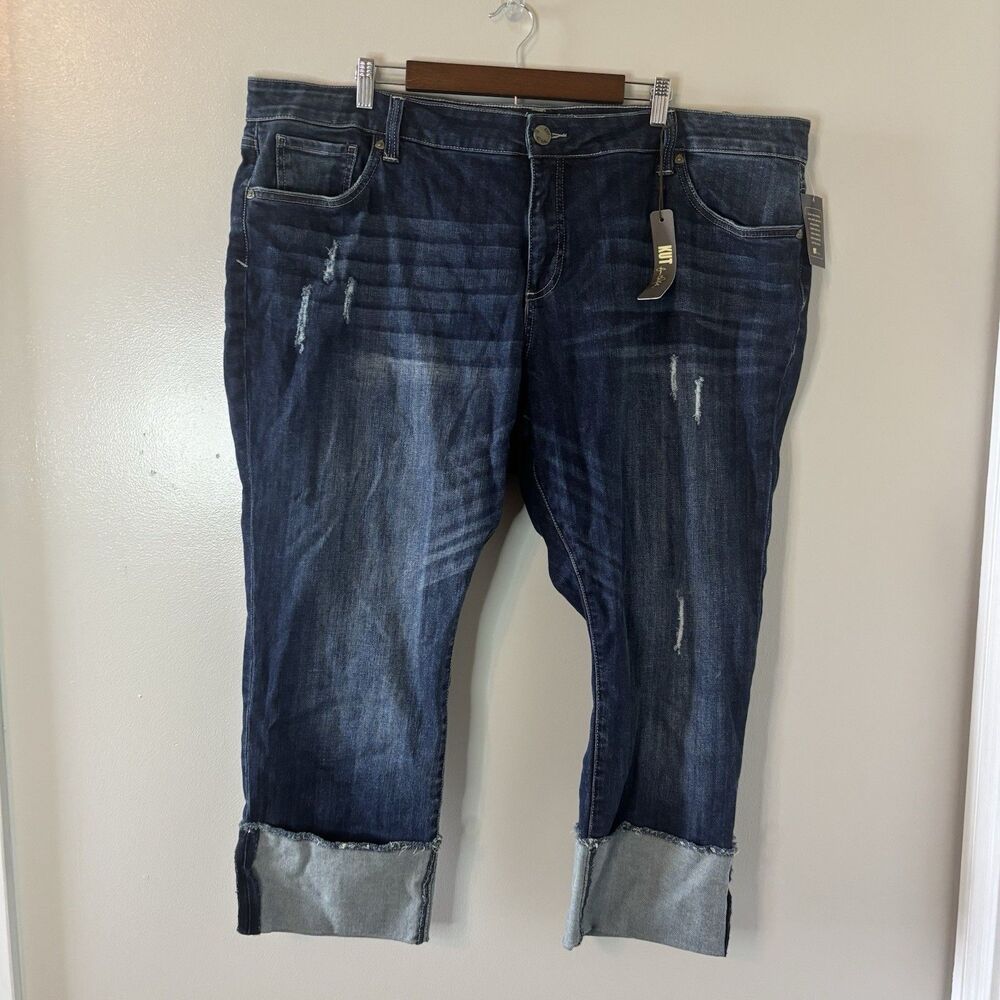 Kut from the Kloth Dark Wash Distressed Capri Jeans